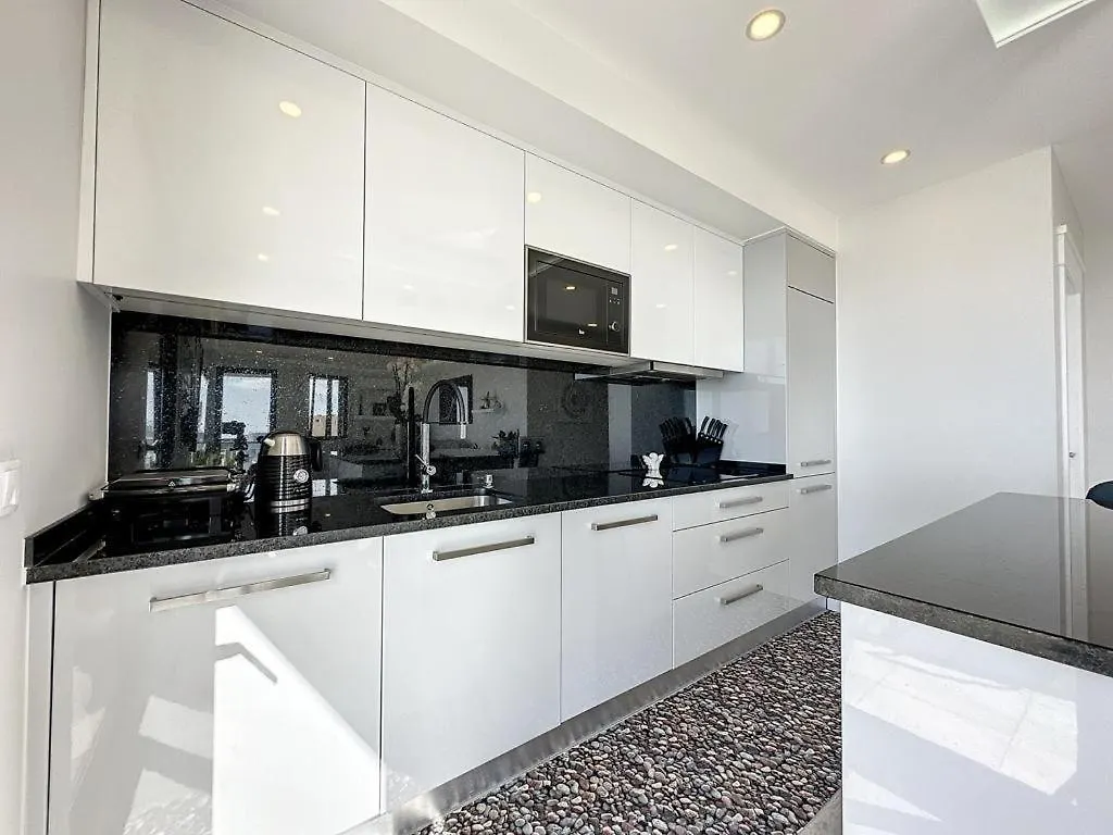 Endless Holiday Apartment Lido Funchal